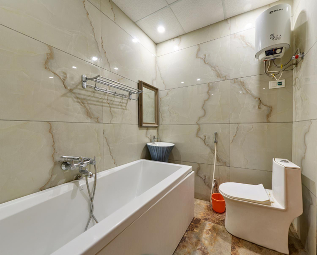 Bathroom 3, Natural resort panhala, Kolhapur
