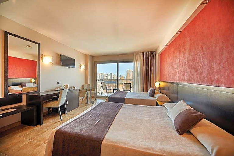 Bedroom 3, Sandos Monaco Beach Hotel & Spa - Adults Only - All Inclusive, Alicante