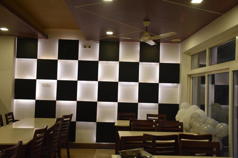 Others 4, Hotel Golden Sand, Nagappattinam