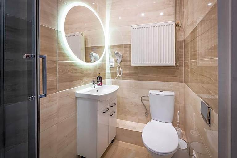 Bathroom 3, Grodzka King & Queen Apartments, Kraków City