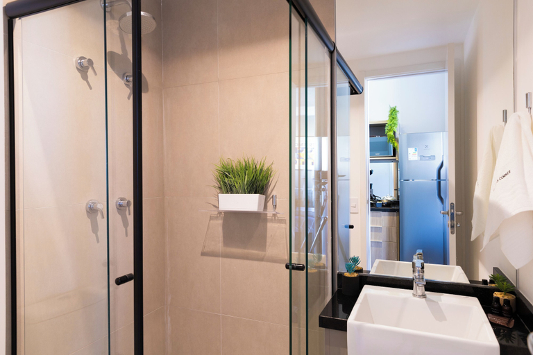 Bathroom 4, Amazing view with rooftop pool and gym, São Paulo