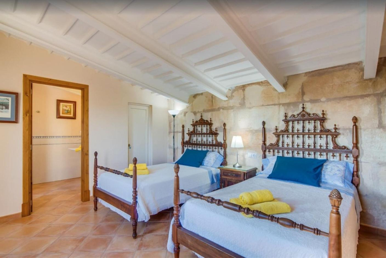 Bedroom, Son Vanrell, Baleares