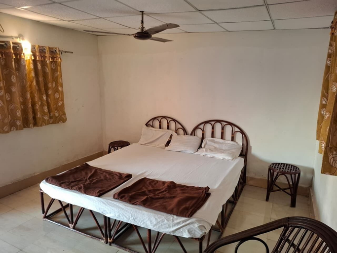 Room 4, The Bella Vista Retreat, Junagadh