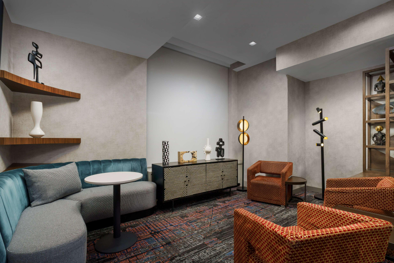 Public Area 3, DoubleTree by Hilton New York Midtown Fifth Ave, New York