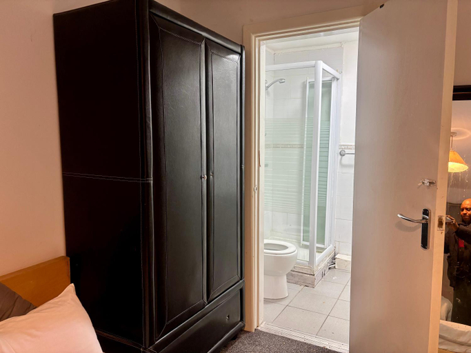 Others 5, HomesRentals, Sandwell