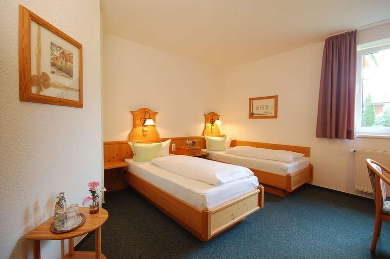 Bedroom 4, Landhotel Behre, Region Hannover