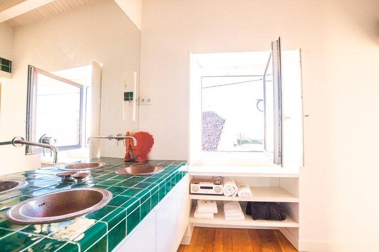 Bathroom 4, Portugal Active Atlantic Lodge -SEA VIEW -Premium, Viana do Castelo