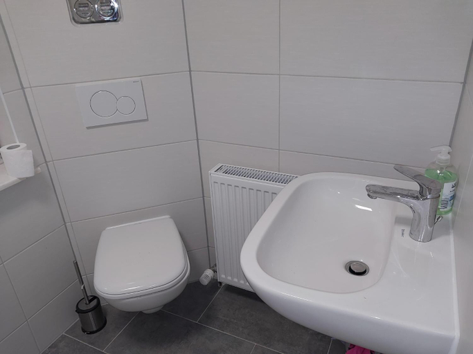 Bathroom 2, Wohnung in Waldnahe, Gotha