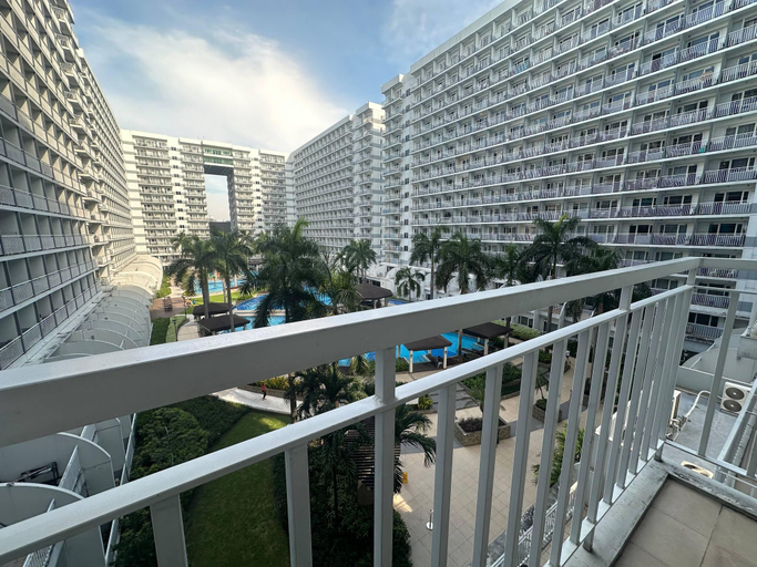 3, Wondrfula Pasay Getaway - Central Air-Con Apartment front of Mall of Asia, Pasay City