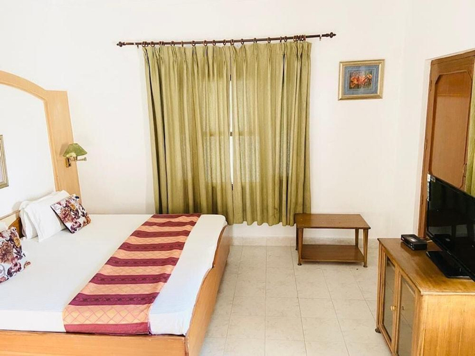 Bedroom 2, Fresco Hotel and Residences , Kangra