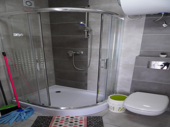 Bathroom 2, Rewal Holiday Home near Baltic Beach, Gryfice