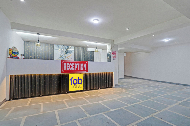 Reception 2, Fabhotel Poorva Residency, Delhi