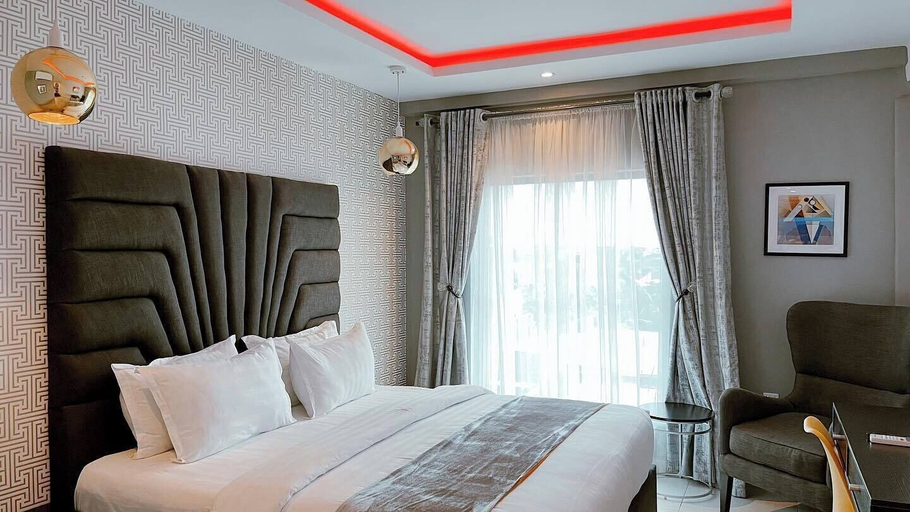 Room 2, Divemer Hotel, AbujaMun