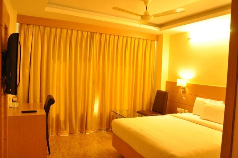 Bedroom 5, La Hospin Hotel, East Godavari