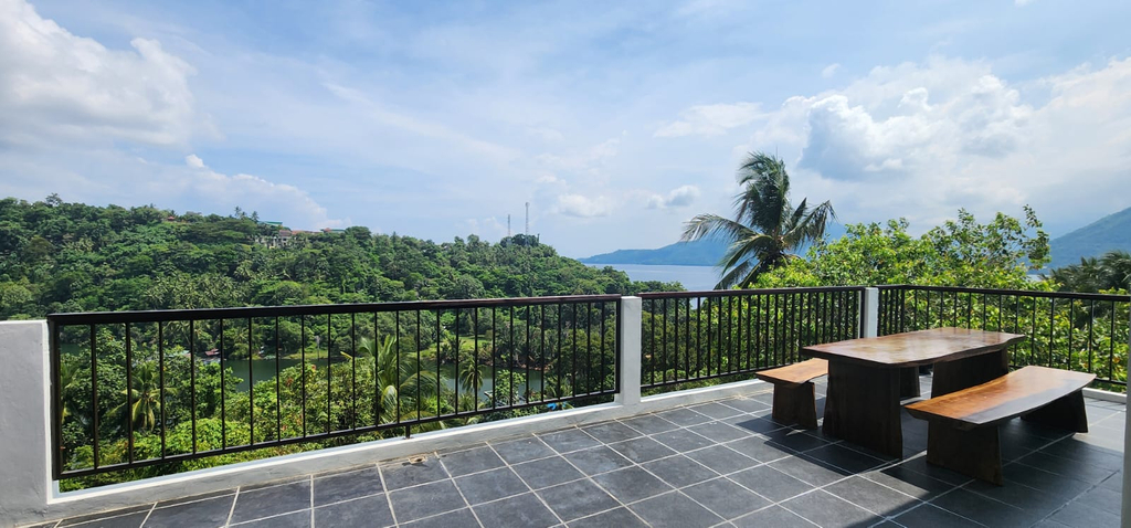 Others 4, Gajah 12 Lake View Resort, Ternate