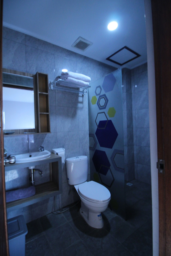 Bathroom 5, Casananta Seminyak, Badung
