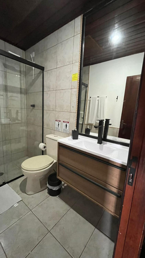Bathroom 4, Recanto das Gaivotas, Itanhaém