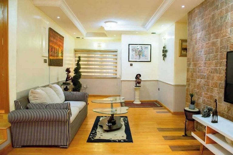 Living area 4, Lanosa Stay, AbujaMun