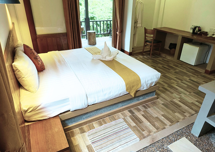 Room 2, Boreirom Hill & Lodge By JK6, Kampot