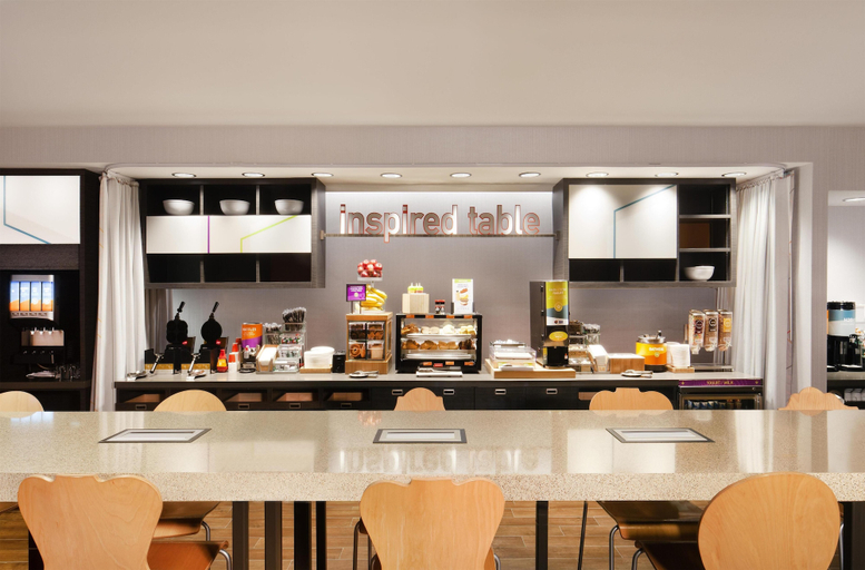 Food & Drinks 5, Home2 Suites by Hilton Canton, Stark