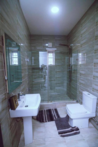 Bathroom, Lanosa Apartment, AbujaMun