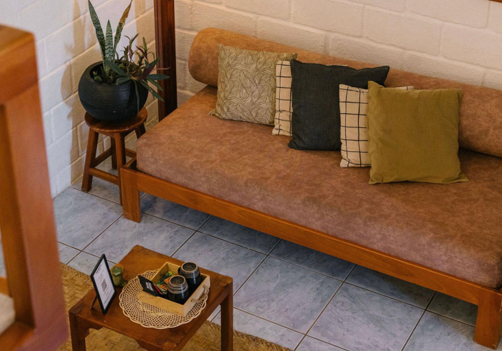 Others 4, Hostal Pimampiro, San Cristóbal