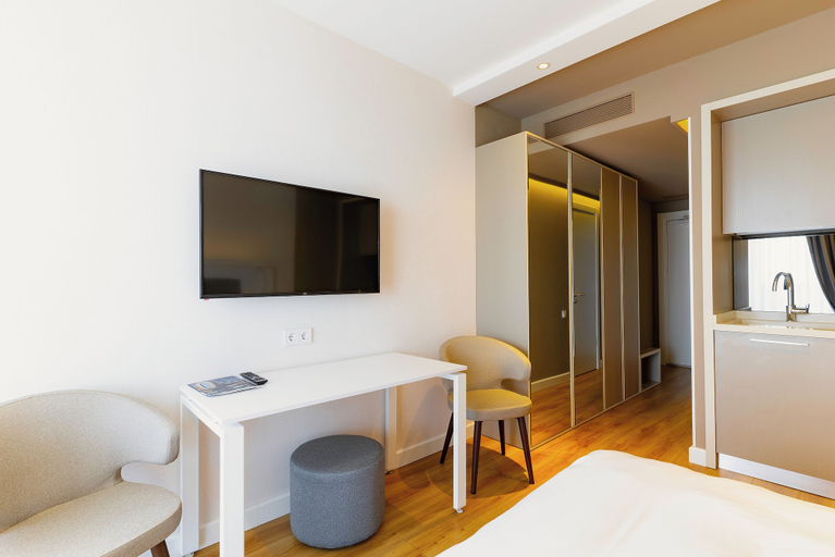 Wardrobe, Studio by Alliance, Batumi