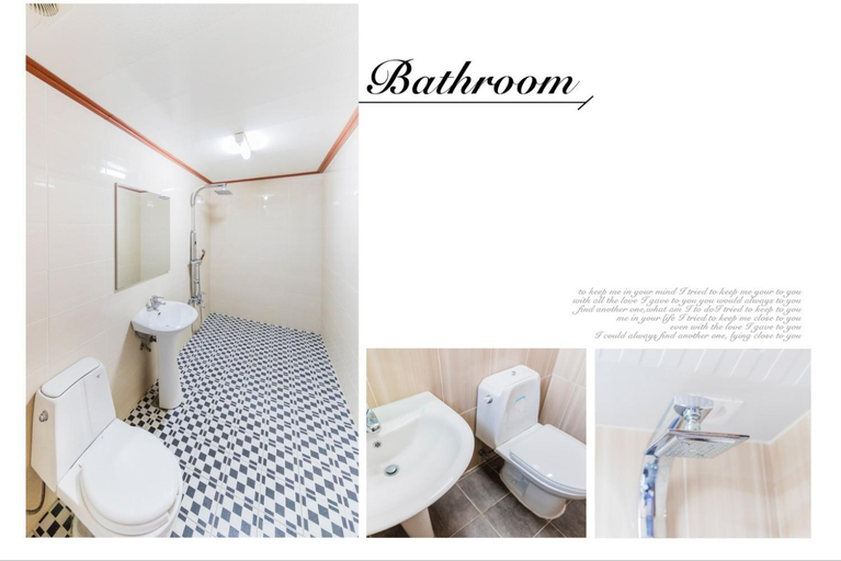Bathroom 4, Remember Youth Hostel, Gyeongju