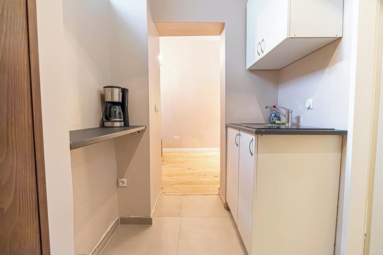 Private kitchenette 2, Group Stay Mariahilfer Apartment Hotel, Wien