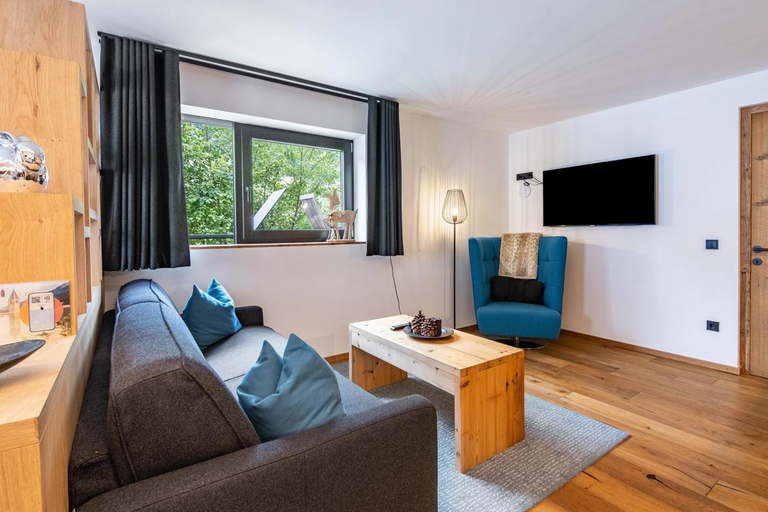 Others 4, Chalet Ortles Apt ll, Bolzano