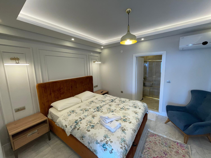Others 3, My White Residence, Akçaabat