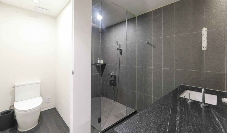 Bathroom 4, Gojunkwan Hotel, Haeundae