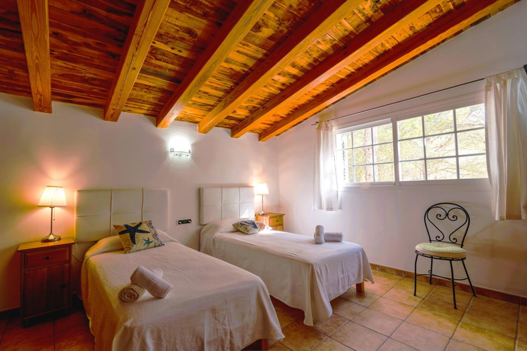 Bedroom 1, Casa Es Pou en Playa Mitjorn - Emar Hotels, Baleares