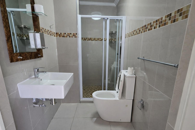 Bathroom 5, MATAT GARDENS, Alfred Nzo
