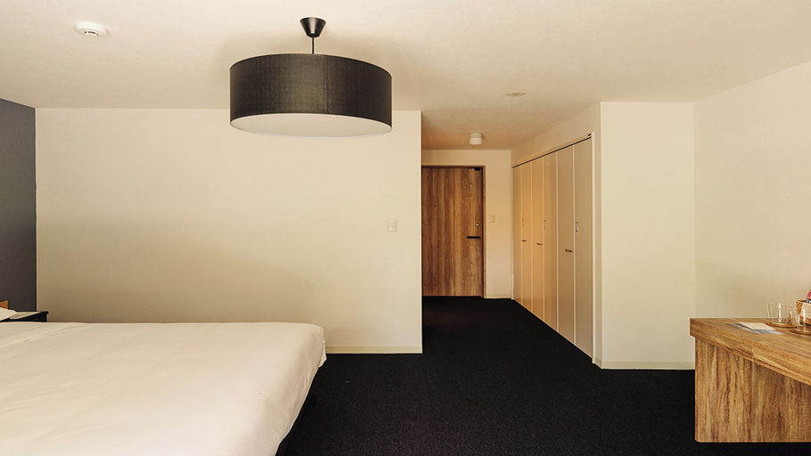 Room 4, LANSHAN HOTEL, Naganuma