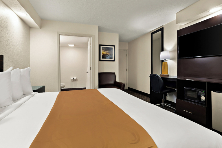 Room 3, The Point Hotel, Shelby