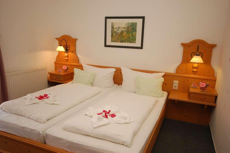 Bedroom 3, Landhotel Behre, Region Hannover