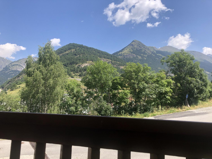Others 5, Apartment in Termignon near Gondola, Savoie