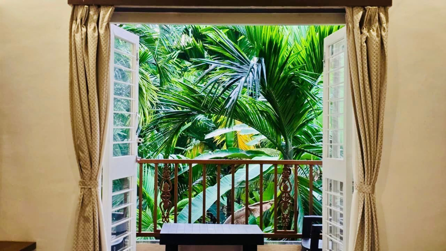 Room 5, Panchratna Executive Resort, Raigarh