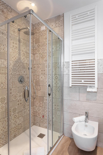 Bathroom 2, Lungomare Rooms, Olbia-Tempio