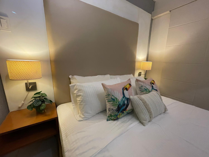 Bedroom 3, KL Tower with Balcony Greenbelt Makati, Makati City