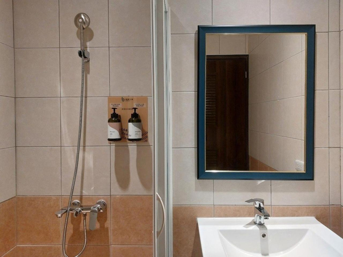 Bathroom 2, Hello Inn Pingtung Branch, Pingtung