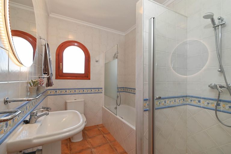 Bathroom, Casa Helena, Alicante