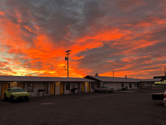 Exterior & Views 2, Powell JET Motor Inn, Park