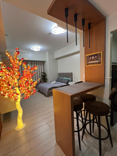 Others 2, Cozy Condo Unit Near NAIA Terminal 3, Pasay City