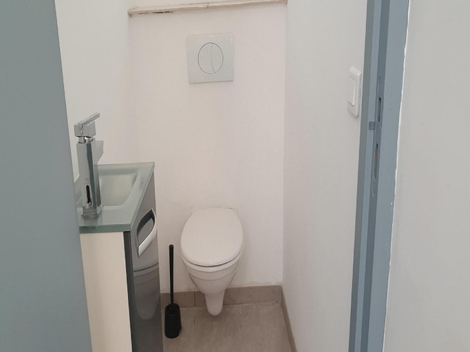 Bathroom 2, Villa in Lorgues with Private Pool, Var