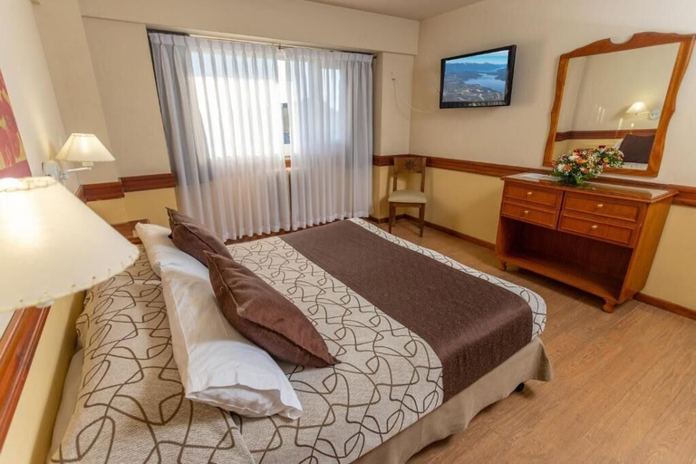Bedroom 4, Hotel Aguas del Sur, Bariloche
