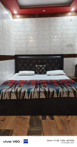 Bedroom 2, Keshav Dham, Faizabad
