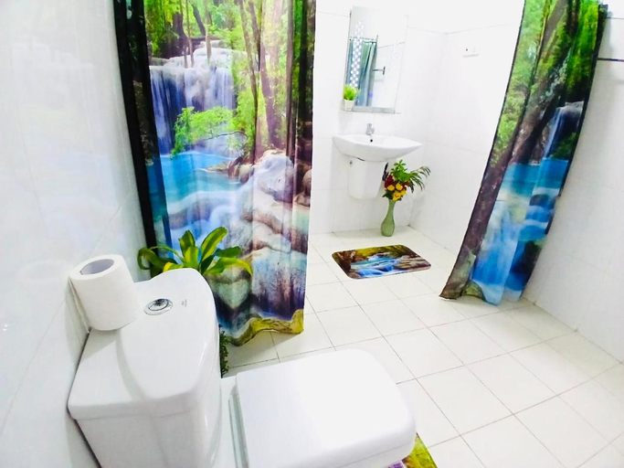 Bathroom 4, Mount Edge Riverside Hotel, Bandarawela