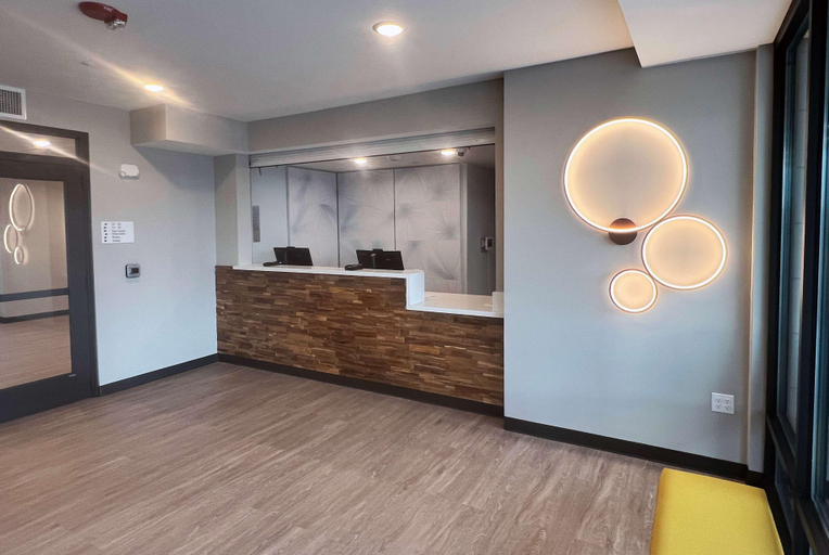 Public Area 2, ECHO Suites Extended Stay Indianapolis Ameriplex, Marion